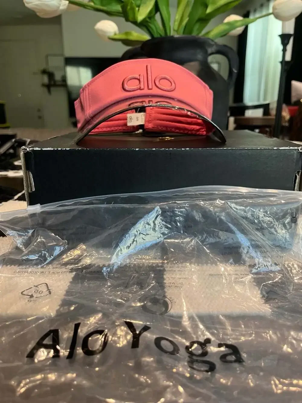 Alo Yoga Performance Visor with Iridescent Shield